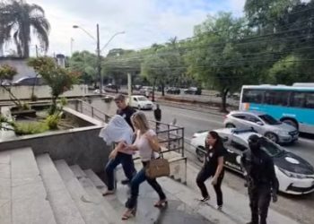 Polícia prende advogada suspeita de ajudar suspeitos no ataque a tiros contra colega em Niterói