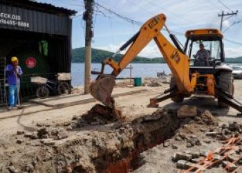 Revitalização da orla de Pedrinhas avança com obras de infraestrutura e melhorias para turismo