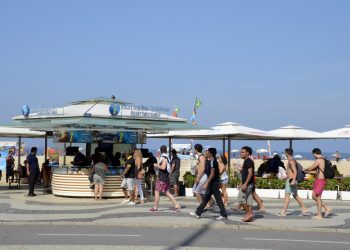 Envelhecimento populacional de Copacabana revela transformação na estrutura urbana do Brasil