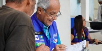 Profissionais de saúde oferecem atendimento e vacinação a população em vulnerabilidade no Centro Pop do Mutondo