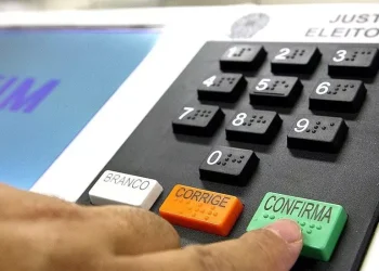 TRE-RJ estende prazo para regularização de título eleitoral até 6 de maio