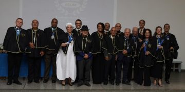 Inauguração da nova sede da Aglac homenageia fundadores e reforça atividades culturais