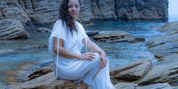 Lançamento de single “Depressa” e videoclipe inspirado em transformação e autoconhecimento