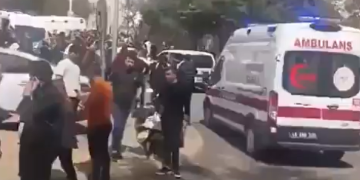 Ataque em escola na Turquia deixa nove mortos; estudante de 14 anos se suicida