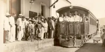 Autoridades visitam Maricá para promover preservação do patrimônio histórico da Estrada de Ferro