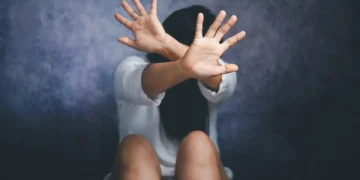 Rio lança campanha com bancos públicos de alerta contra feminicídio