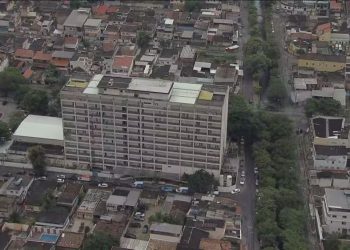 Incêndio no Hospital Albert Schweitzer exige remoção de pacientes na pediatria