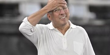 Botafogo sofre nova punição da FIFA por dívida com clube búlgaro