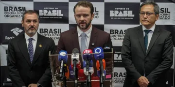 Brasil e EUA firmam cooperação para combate ao tráfico de armas e drogas