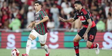 CBF adia clássico entre Fluminense e Flamengo para domingo devido atraso na equipe rubro-negra