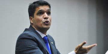 Cabo Daciolo anuncia sua candidatura presidencial em 2026 pelo Mobiliza