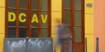 Pais acusados de torturar bebê de 1 mês são presos no hospital em Nova Iguaçu