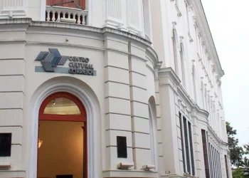 Teatro Correios Léa Garcia recebe evento que promove cultura e turismo da Baixada