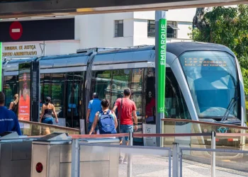 VLT Carioca terá operação 24 horas em 2 de maio para show de Shakira