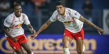 Bragantino vence com autoridade e derrota o Flamengo por 3 a 0 no Brasileirão