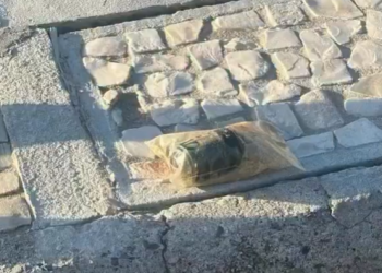 Artefato explosivo encontrado e removido na Praia de Copacabana, Rio de Janeiro