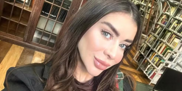 Suspeito de assassinato de modelo do Miss Cosmo é encontrado morto em cela após confessar o crime