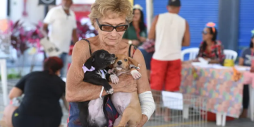 Itaboraí realiza primeira feira municipal de adoção de animais e vacinação gratuita