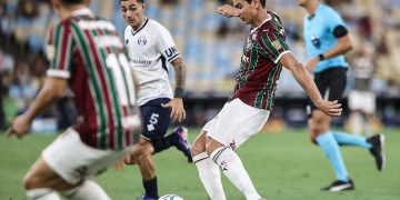 Fluminense enfrenta Santos na Vila Belmiro após derrota na Libertadores