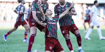 Fluminense vence o Santos por 3 a 2 na Vila Belmiro e assume vice-liderança do Brasileirão