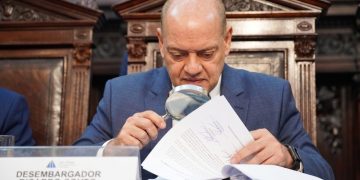 Governador do Rio de Janeiro altera regras de fiscalização em contratos acima de R$ 10 milhões