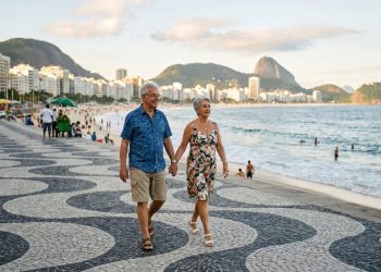 Autonomia na terceira idade: desafios e reflexões sobre apoio e inclusão social