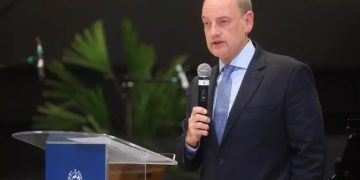 Governo provisório no Rio aguarda decisão do STF sobre eleição-tampão