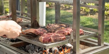 Rio de Janeiro lidera mercado de churrascarias no Brasil, com maior volume de transações