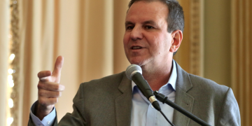 Clima de tensão política no Rio de Janeiro cobra eleições diretas e influencia disputa pelo governo