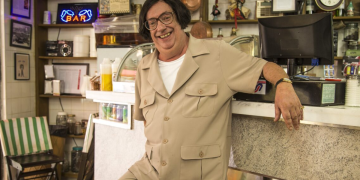 Ator Marcos Oliveira comemora prisão do suspeito de golpe que lhe deixou R$ 300 mil