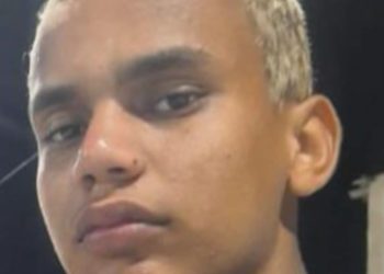 Vendedor de 19 anos morre após atropelamento por caminhão da Enel em Duque de Caxias