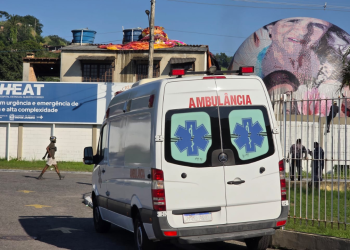 Balão de 20 metros cai dentro de hospital no Rio e causa tumulto na manhã de domingo