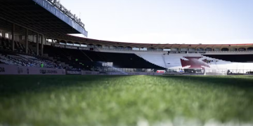 Vasco e Botafogo duelam pelo Campeonato Brasileiro em busca de afirmação no Rio