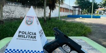 Tentativa de assalto a Mercedes-Benz resulta em prisão, dois feridos em Niterói