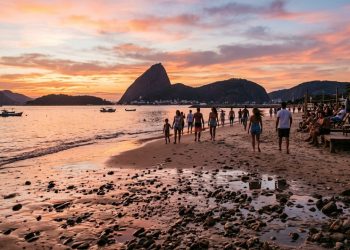 São Gonçalo revela praias escondidas e área de proteção ambiental com foco na preservação