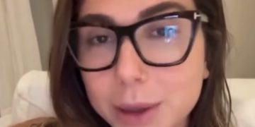 Influenciadora Carol Portaluppi quase se afoga após ignorar condições do mar em Niterói