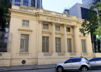 Academia Brasileira de Letras lança clube de leitura gratuito com encontros sobre clássicos brasileiros