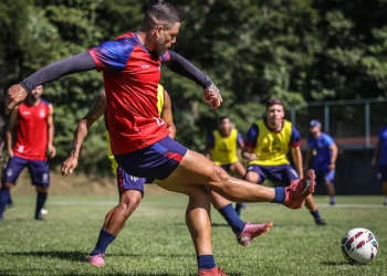 Maricá, líder da Série D, enfrenta o XV de Piracicaba fora de casa pela quarta rodada