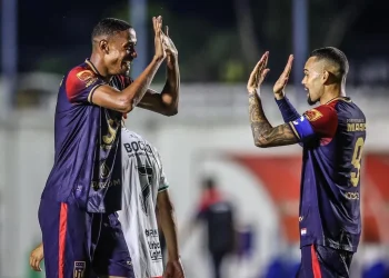 Maricá FC busca manter liderança na Série D em jogo contra Nova Iguaçu
