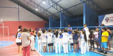 Prefeitura de Maricá oferece aulas gratuitas de capoeira em espaços públicos