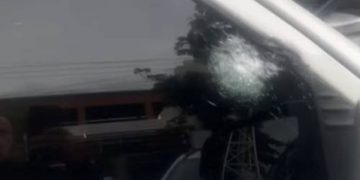 Policial militar de folga é baleado por engano na comunidade Dois Irmãos, em Curicica