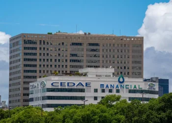 Cedae recebe prêmio de responsabilidade social do CNJ por programa de inclusão e reflorestamento