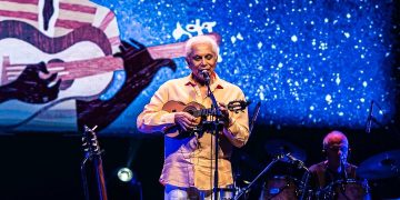 Paulinho da Viola celebra seis décadas de samba em show no Qualistage