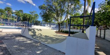 Revitalização da praça em Conceição de Macabu inclui nova infraestrutura e lazer