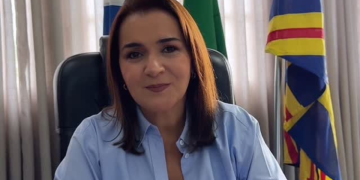 Prefeitura de Campo Grande sanciona lei que restringe uso de banheiros às mulheres biológicas