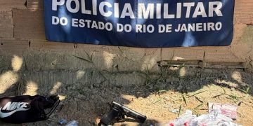 Polícia prende suspeito de tráfico com arma, drogas e dinheiro na Rua das Jaqueiras