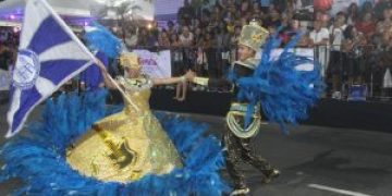 Volta do carnaval em São Gonçalo reúne 14 escolas de samba após mais de dez anos