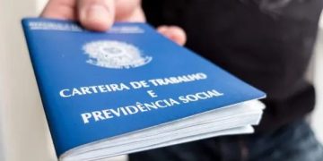 Governo projeta salário mínimo de R$ 1.717 em 2027, com reajuste de 5,92%