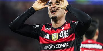 Samuel Lino destaca-se no Flamengo com 8 assistências em 2026