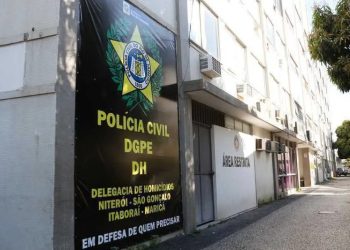 Corpo de mulher com marcas de violência é encontrado em São Gonçalo; investigação em andamento